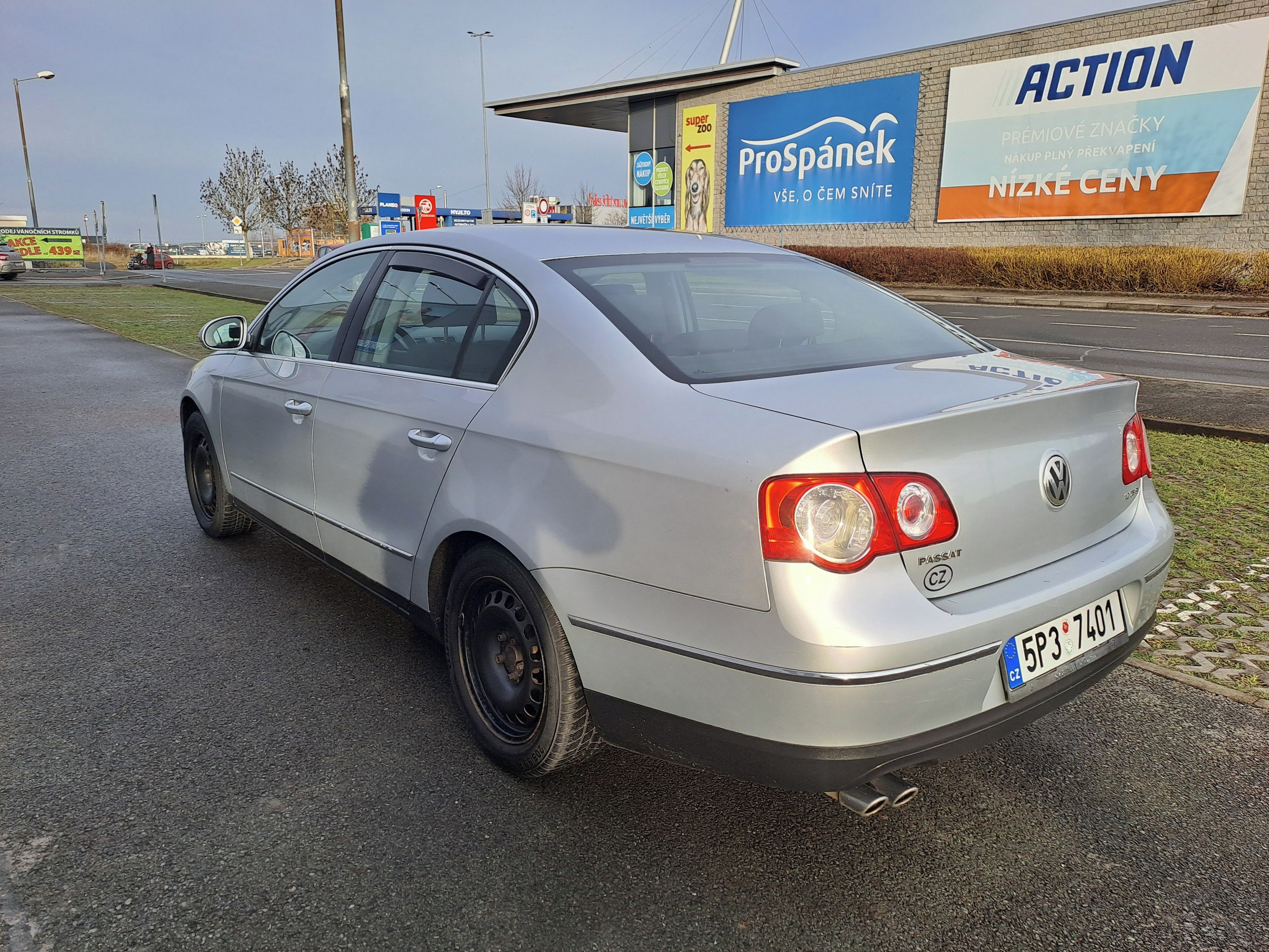 Volkswagen Passat, 2.0FSI 110KW PRAVIDELNÝ SERVIS - fotka 5