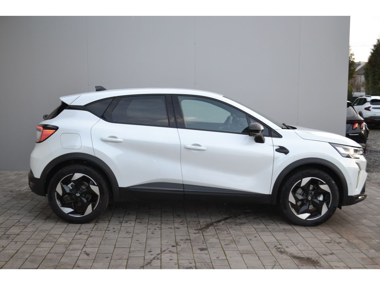 Renault Captur, techno E-Tech full hybrid 145 - fotka 6