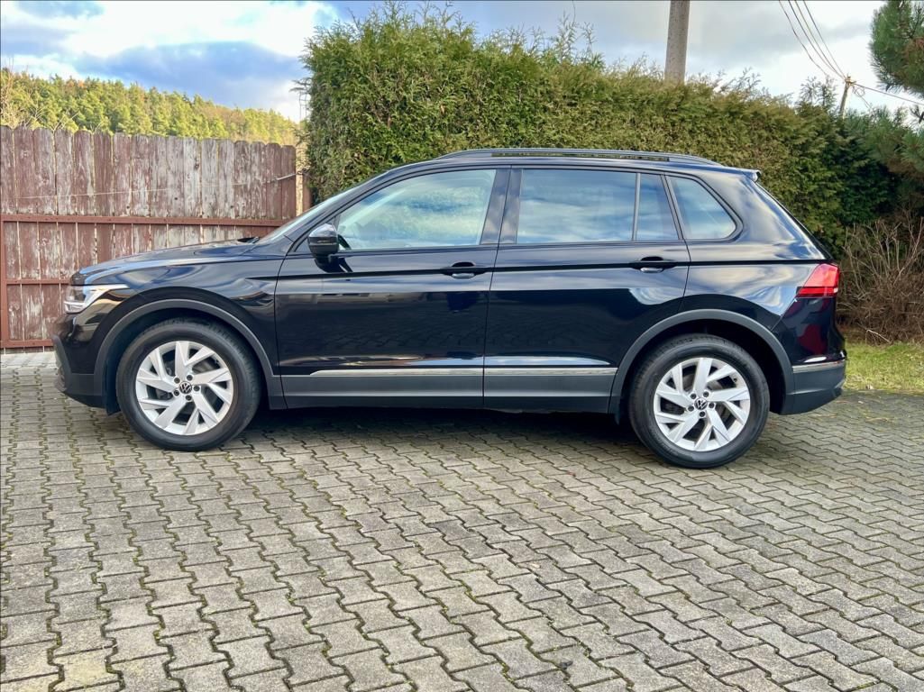 Volkswagen Tiguan, 1,5 TSi DSG GT LIFE záruka - fotka 2