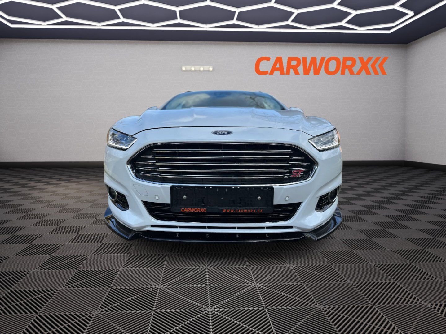 Ford Mondeo, 1.5EcoBoost 121kw ST-Line - fotka 2