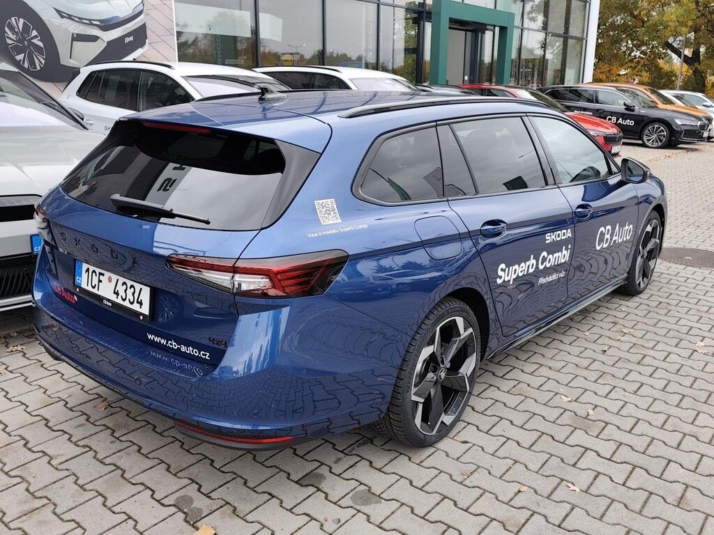 Škoda Superb, 2,0 TDI 142 kW DSG 4x4 - fotka 4