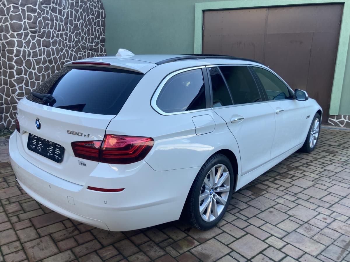BMW Řada 5, 2,0 520d x-Drive Webasto - fotka 4