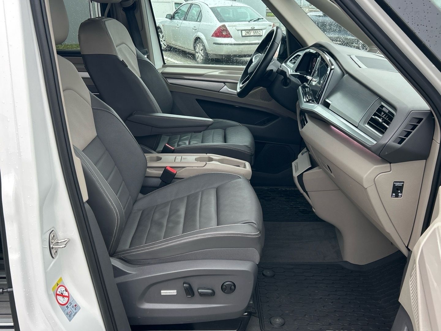 Volkswagen Multivan, LONG 1.5 TSI PHEV 6DSG 4MOTION - fotka 6