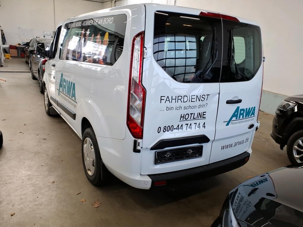 Ford Transit Custom, 2,0TDCi 9míst - fotka 4