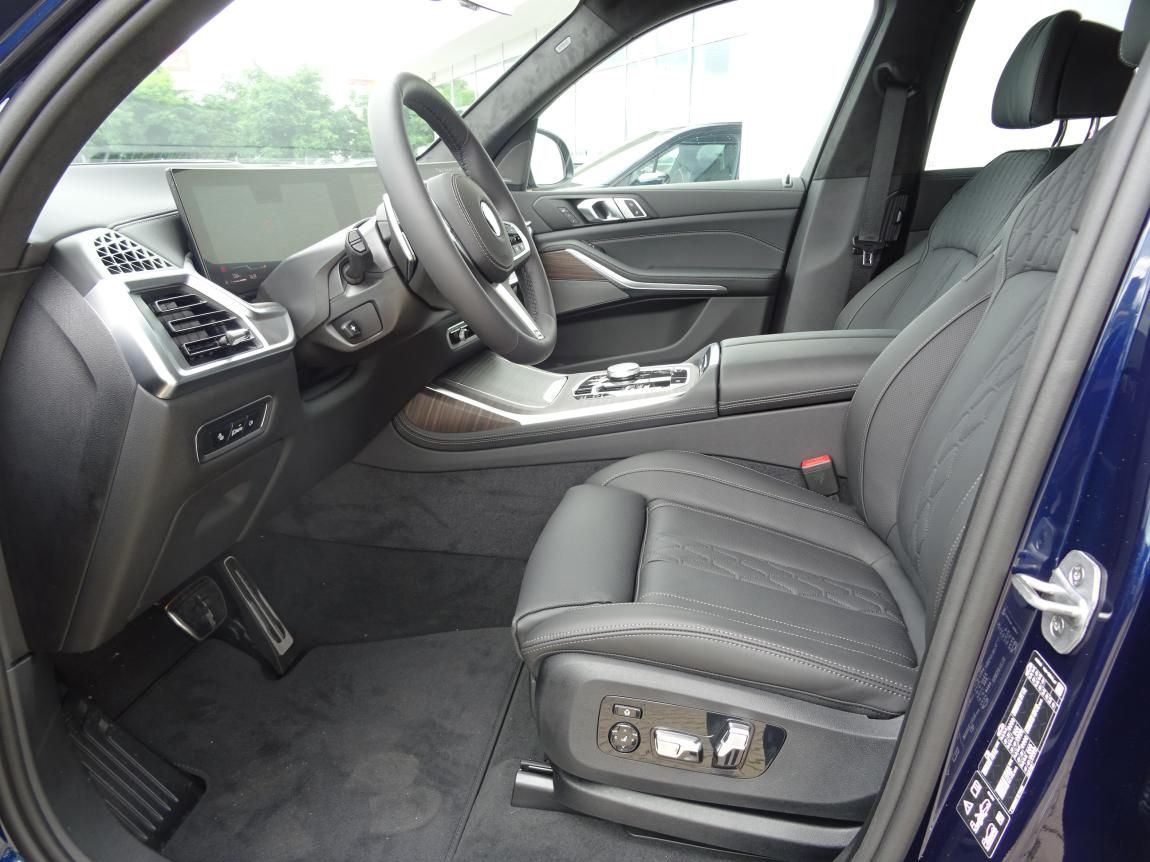 BMW X7, xDrive40d - fotka 2