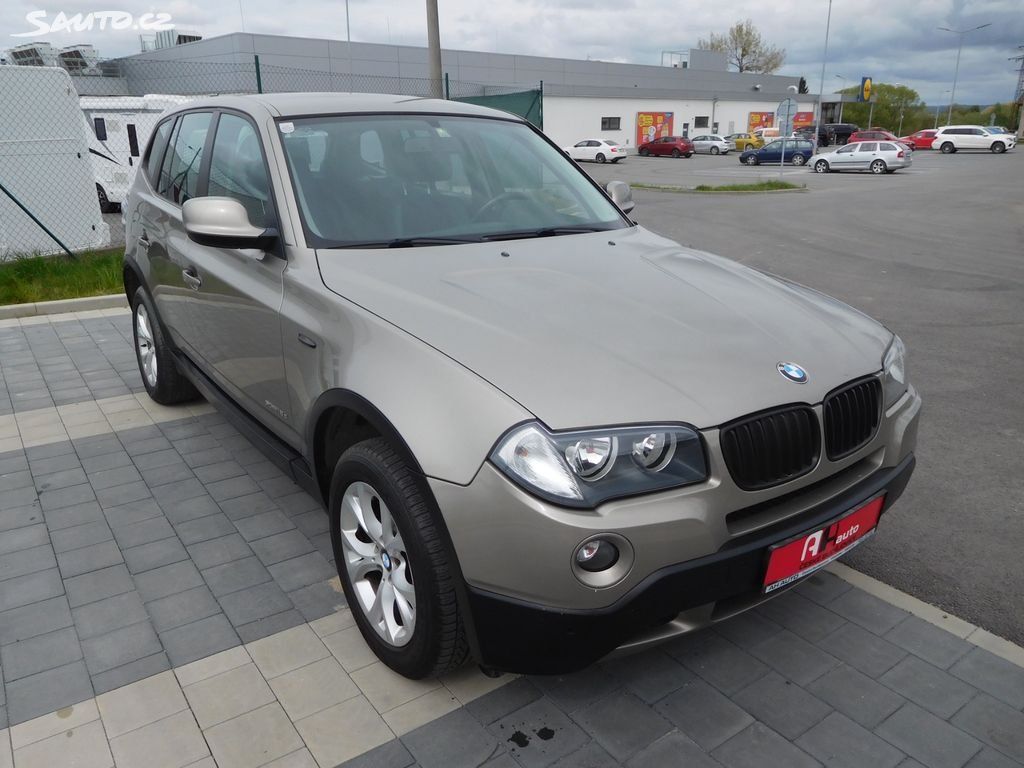 BMW X3, 2.0D XDRIVE, 105kW, Manuál - fotka 2