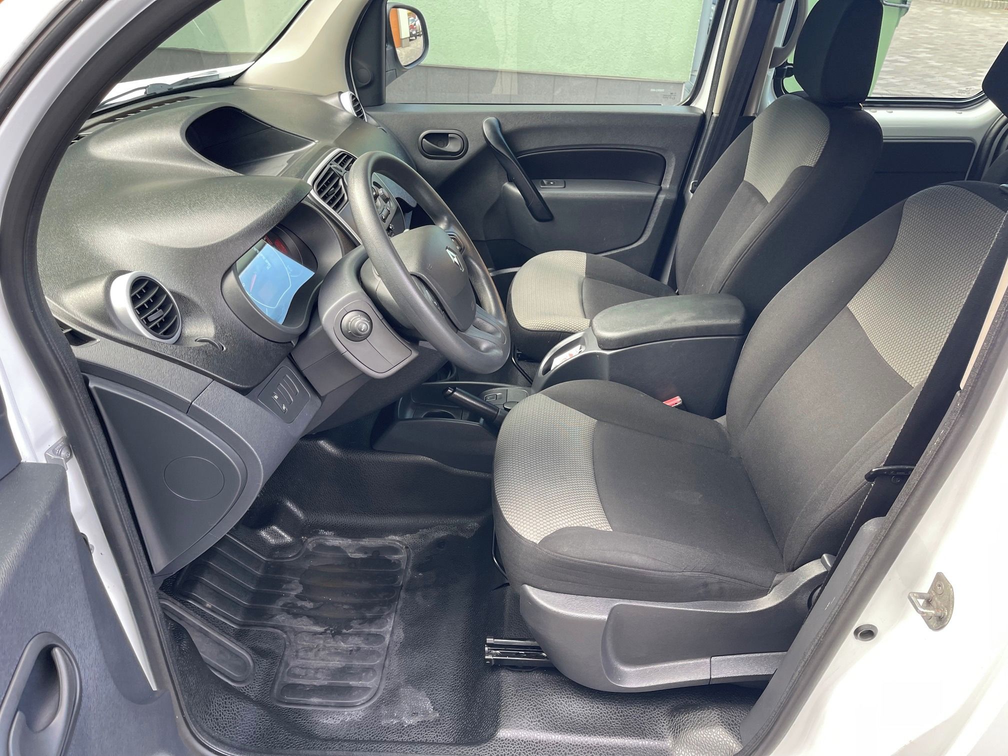 Renault Kangoo, Z.E. MAXI 22kW 5 míst DPH - fotka 5