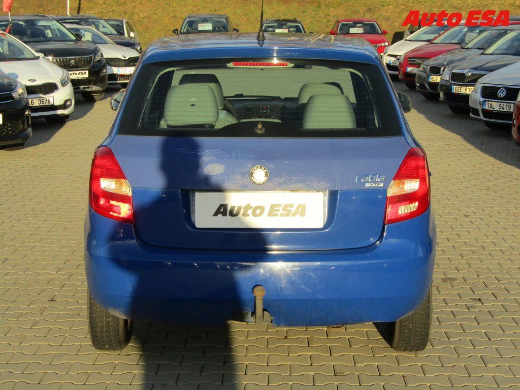 Škoda Fabia, 1.2 i,1.maj,AC - fotka 5