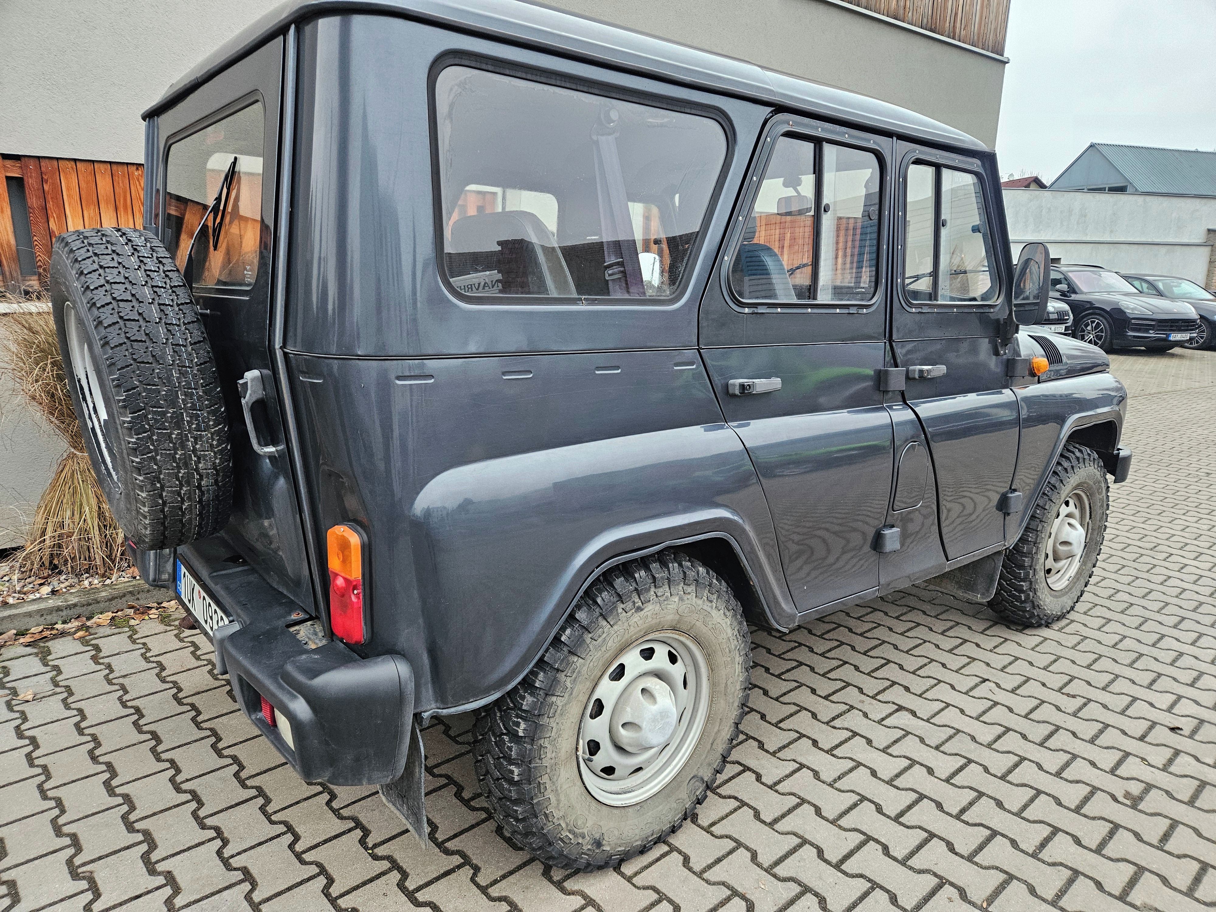 UAZ Hunter, 2.7i 94kW - fotka 3