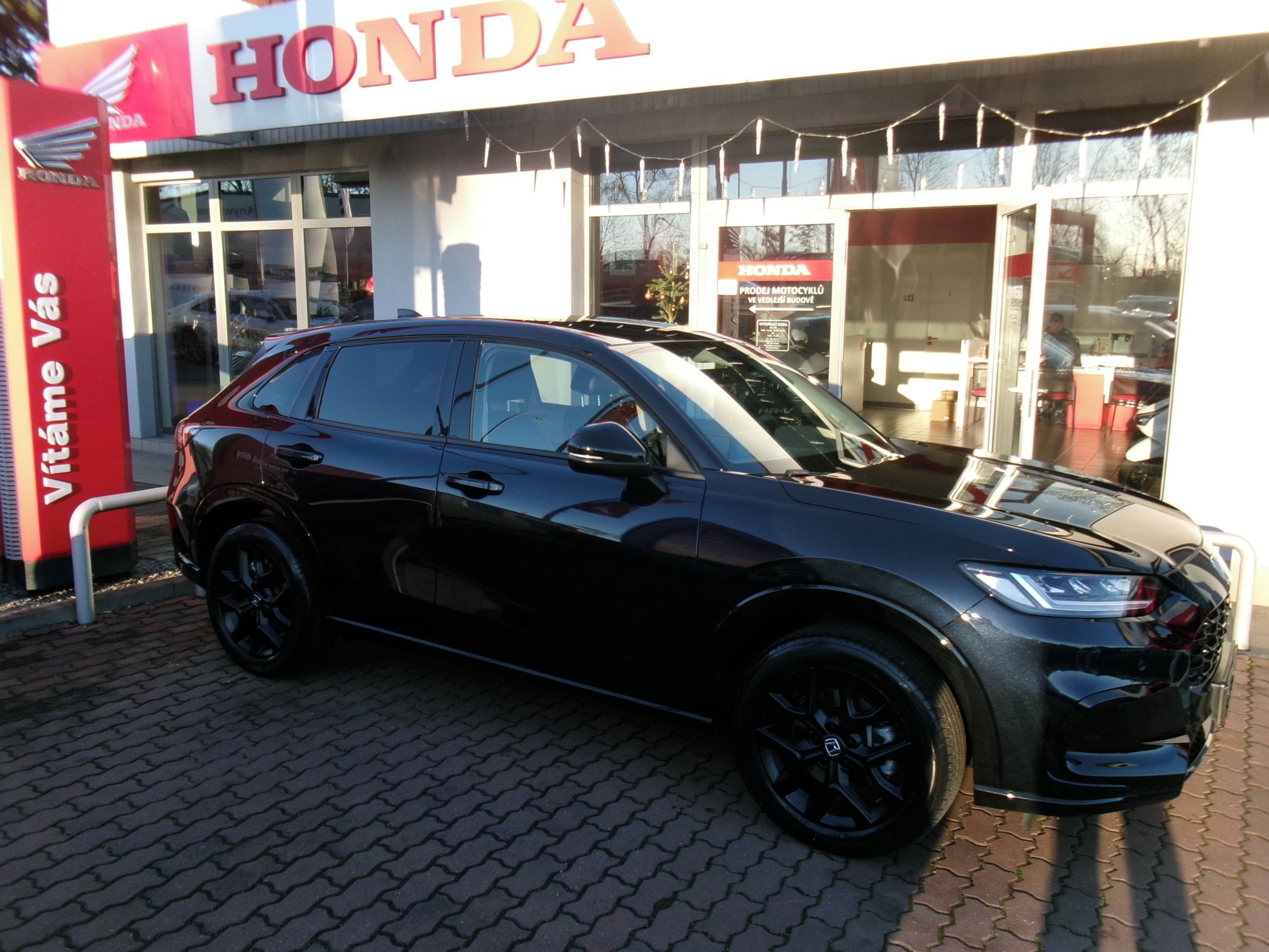 Honda ZR-V, 2.0e:HEV SPORT PLUS 26 - fotka 4