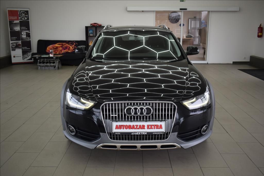 Audi A4 allroad, 2,0 TDi, ALLROAD,QUATTRO, - fotka 2