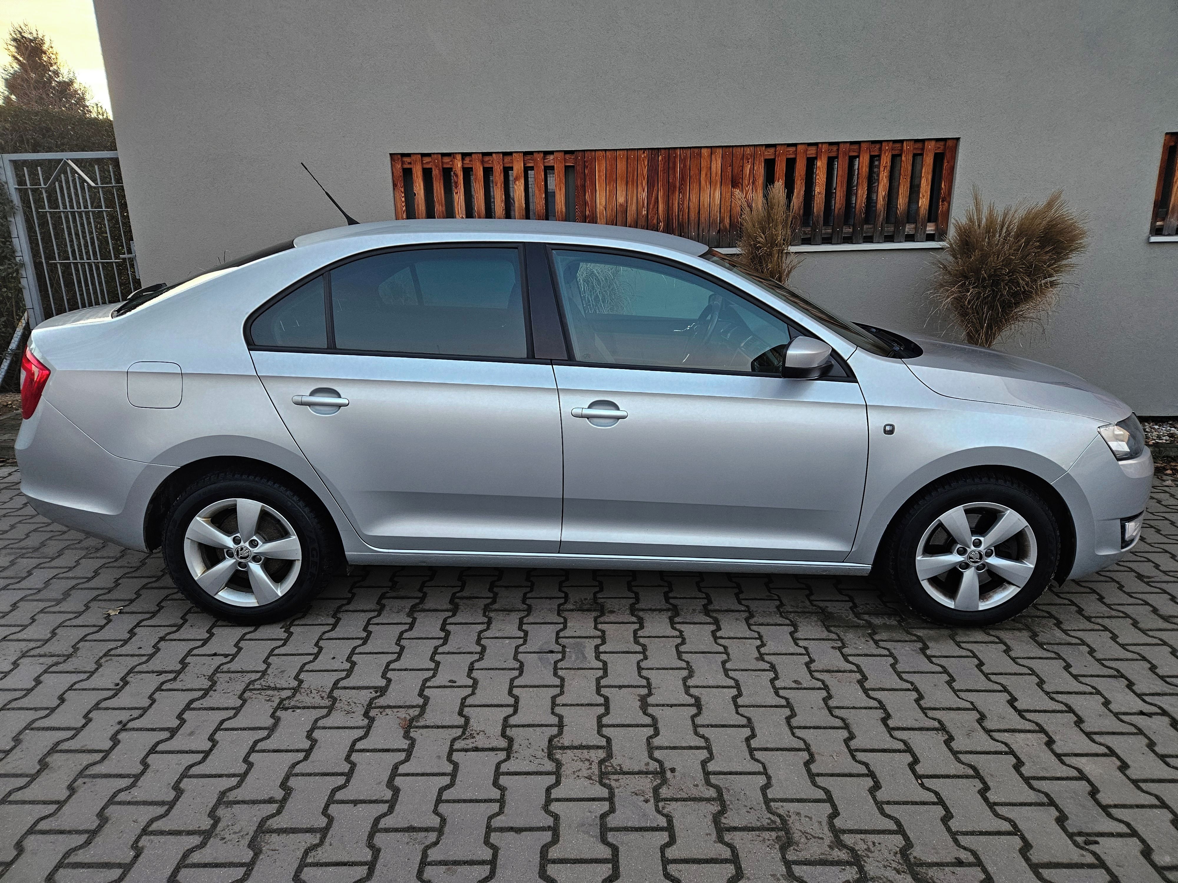 Škoda Rapid, 1.6TDi  1MAJITEL  ČR  DPH - fotka 5