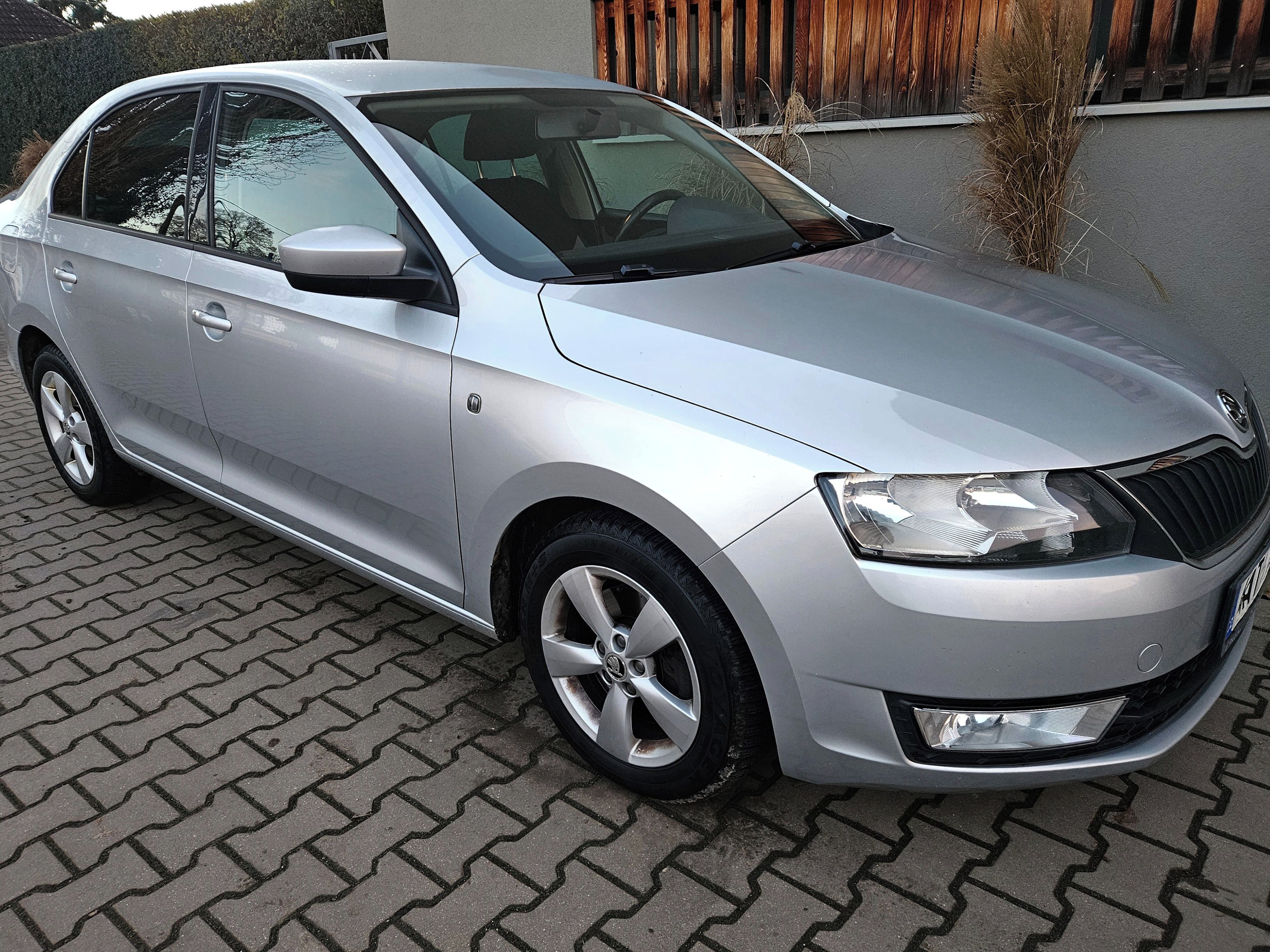 Škoda Rapid, 1.6TDi  1MAJITEL  ČR  DPH - fotka 2