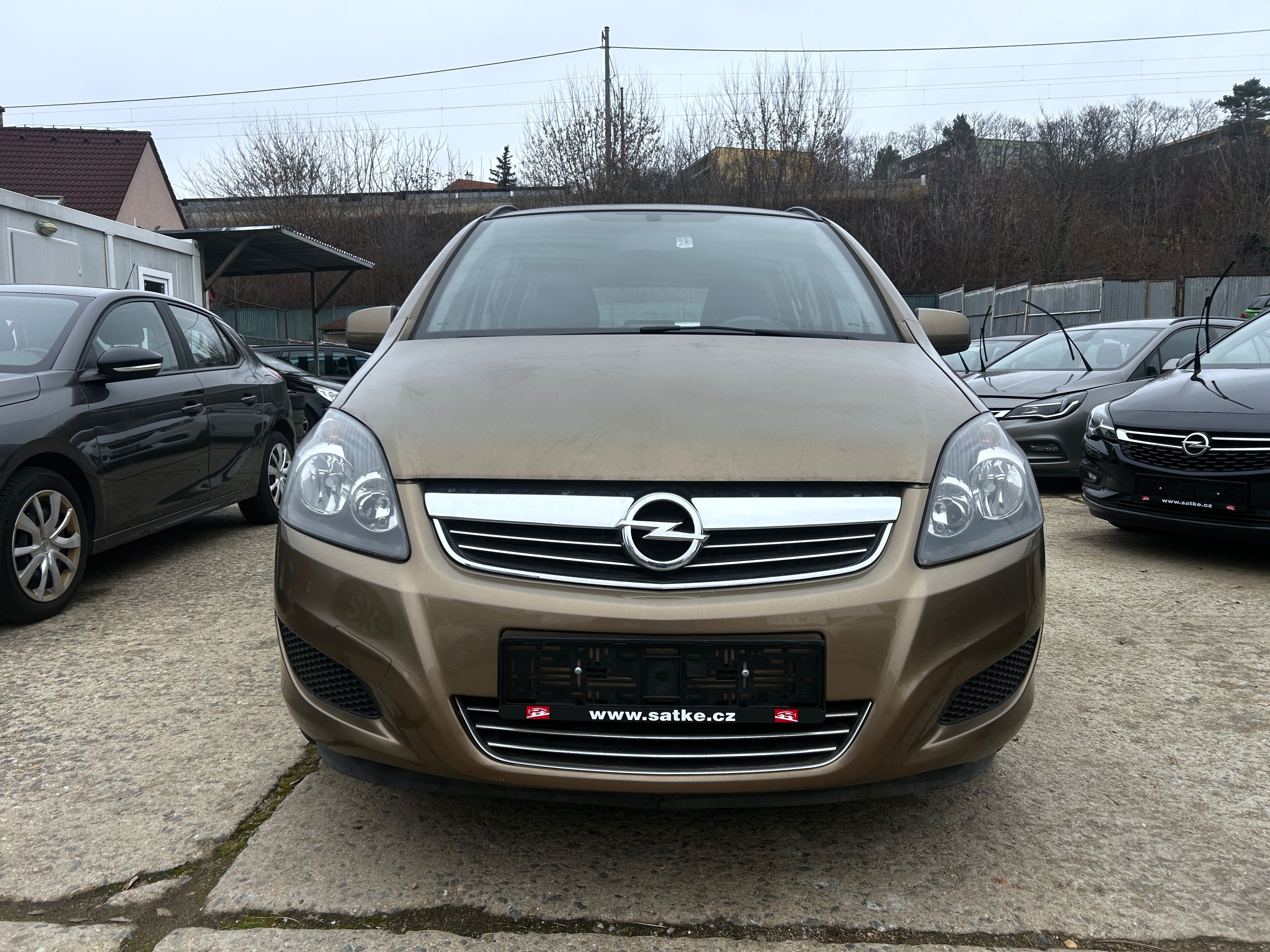 Opel Zafira, B 1,8 16V, nová spojka - fotka 2