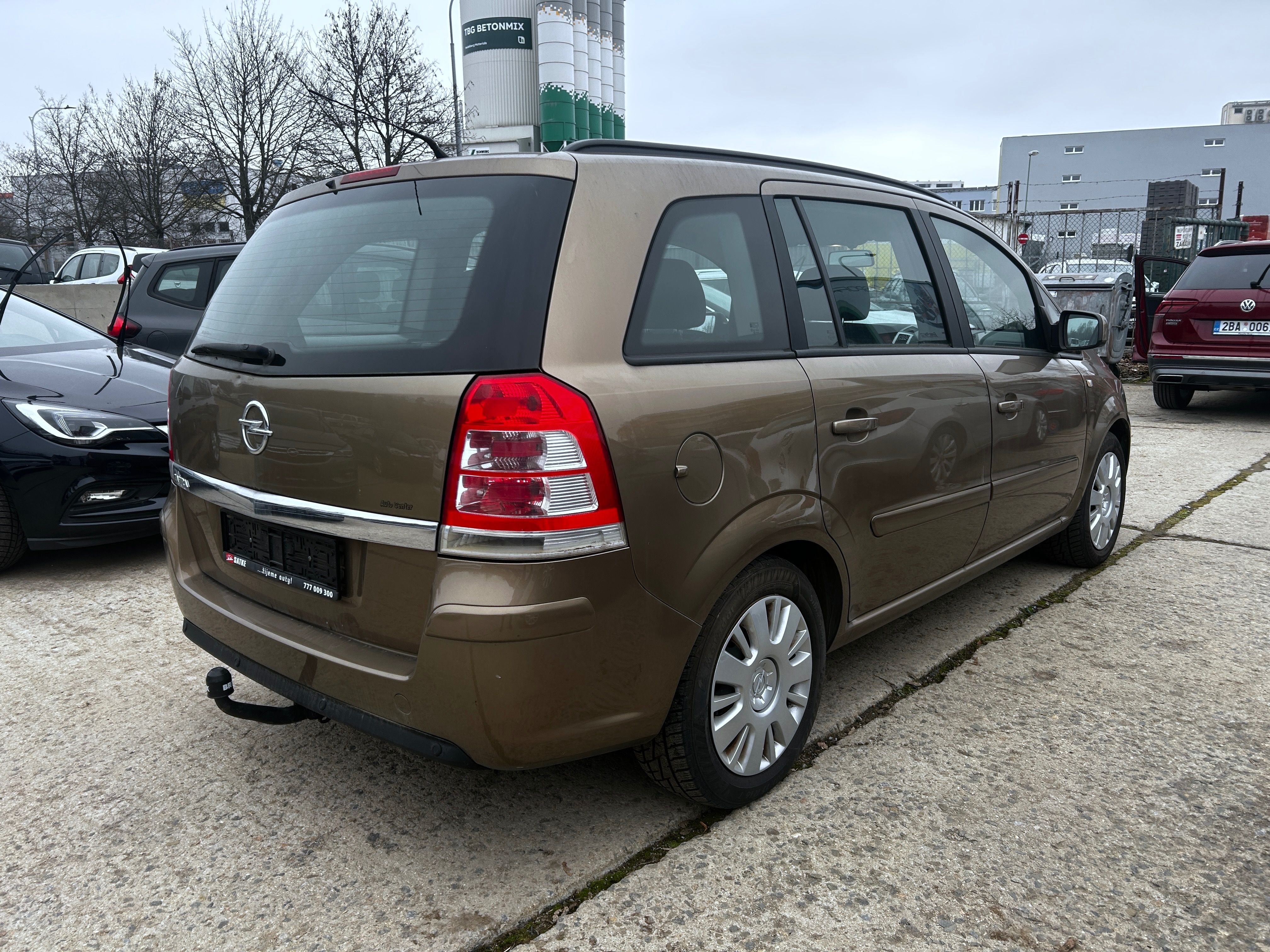 Opel Zafira, B 1,8 16V, nová spojka - fotka 4