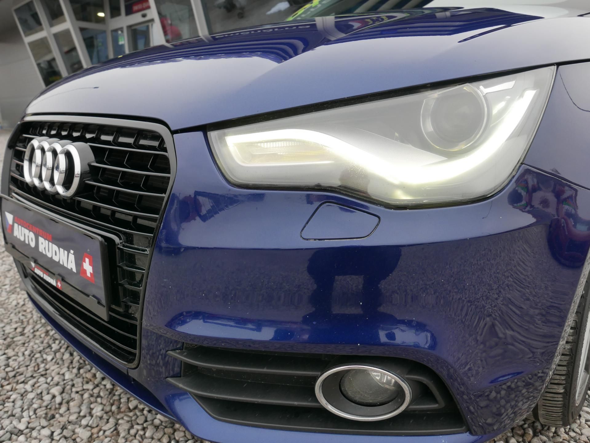 Audi A1, 1,4 TFSI S-Line Navi Automat - fotka 2