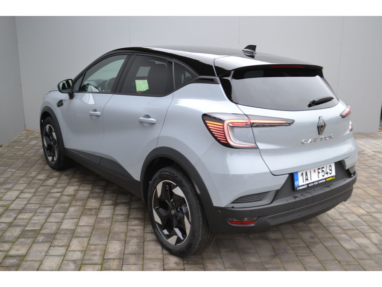 Renault Captur, techno mild hybrid 140 - fotka 3