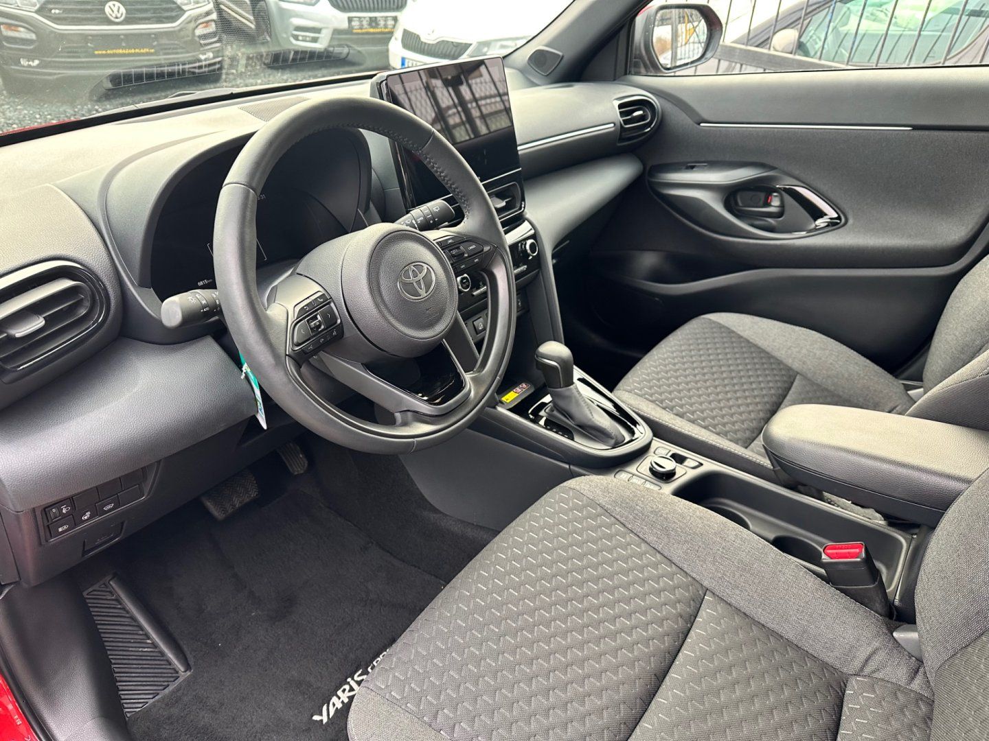 Toyota Yaris Cross, 1.5 HEV e-CVT 4x4 Comfort - fotka 5