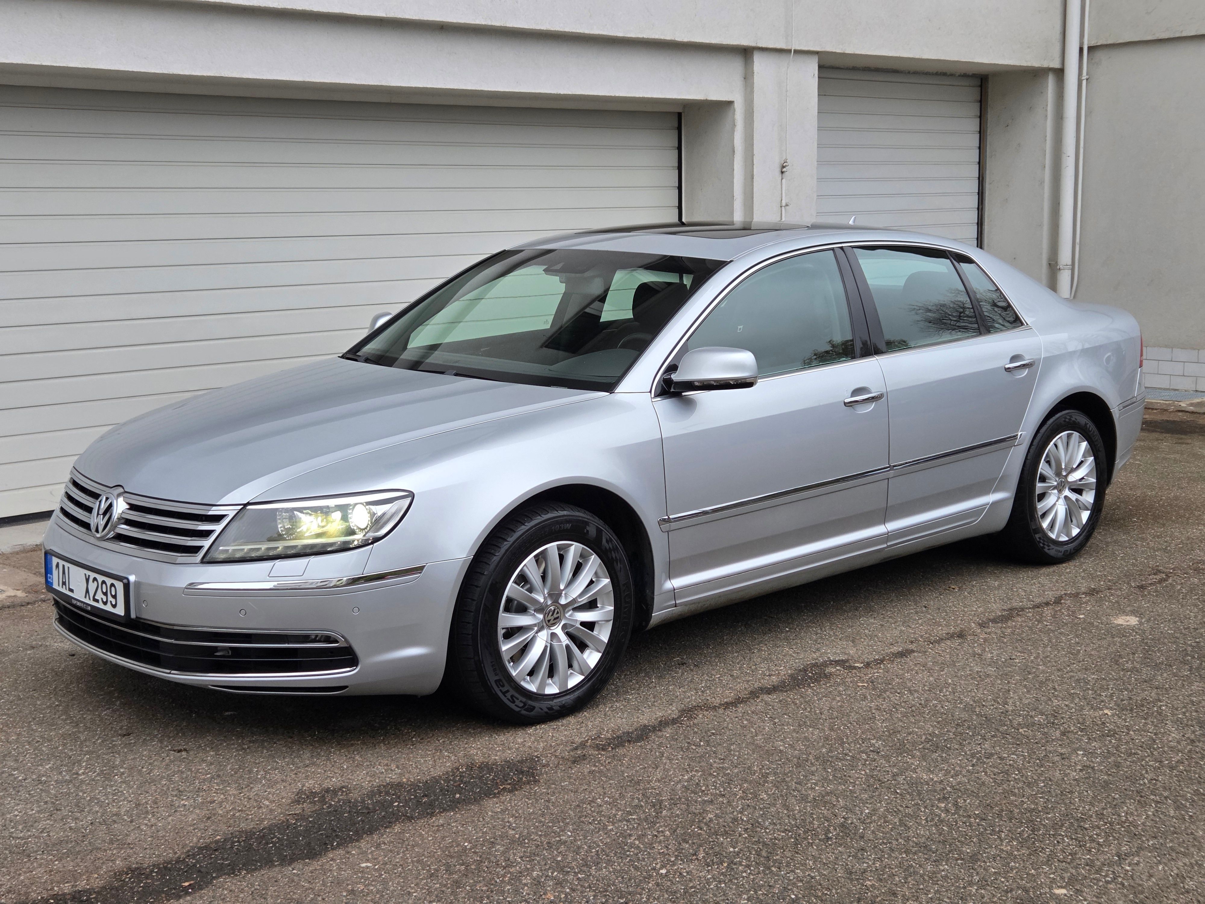 Volkswagen Phaeton, 3.0 TDI 4x4 Automat DPH - fotka 3