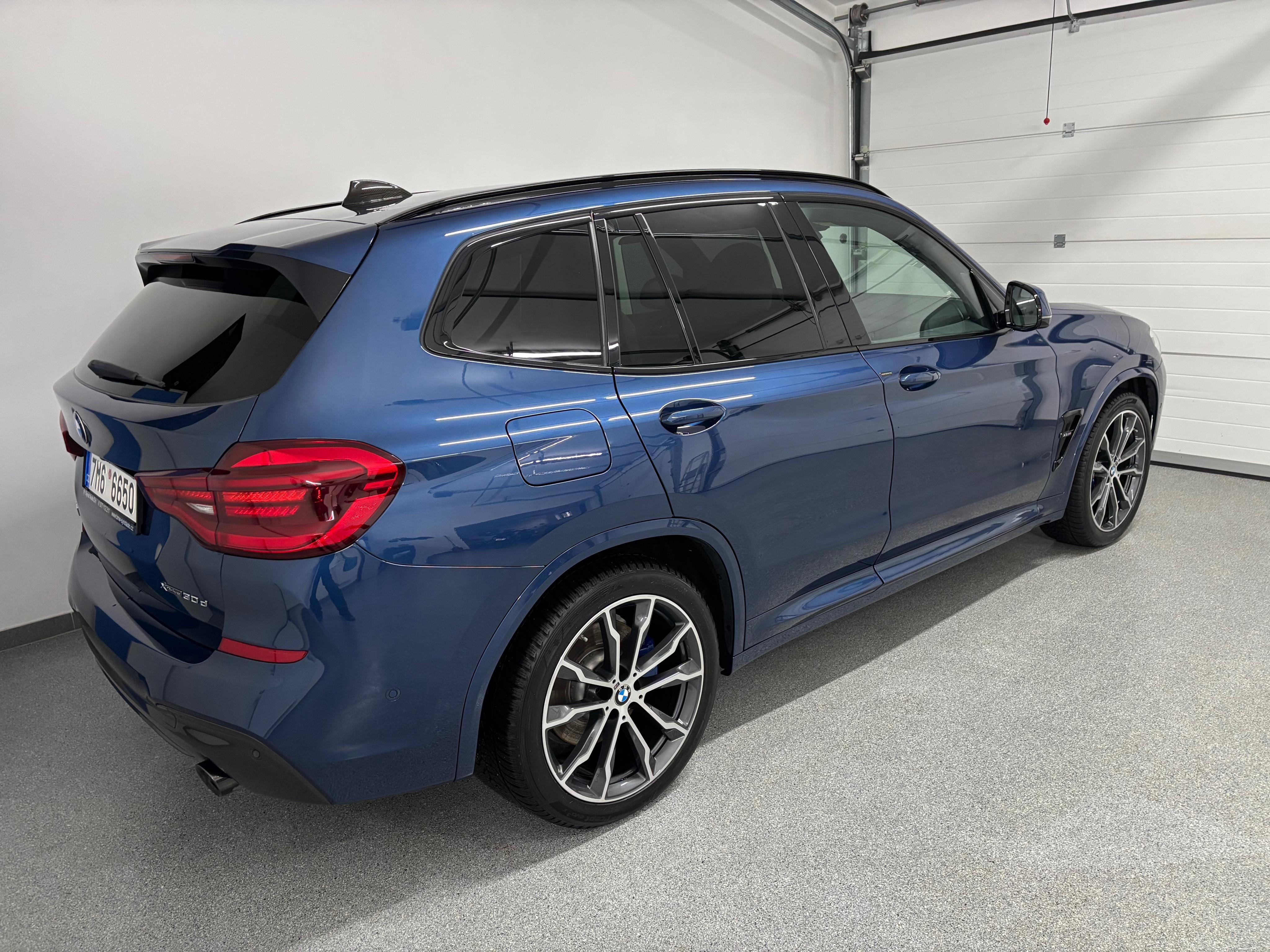 BMW X3, 30d xDrive M-paket"INDIVIDUAL" - fotka 6