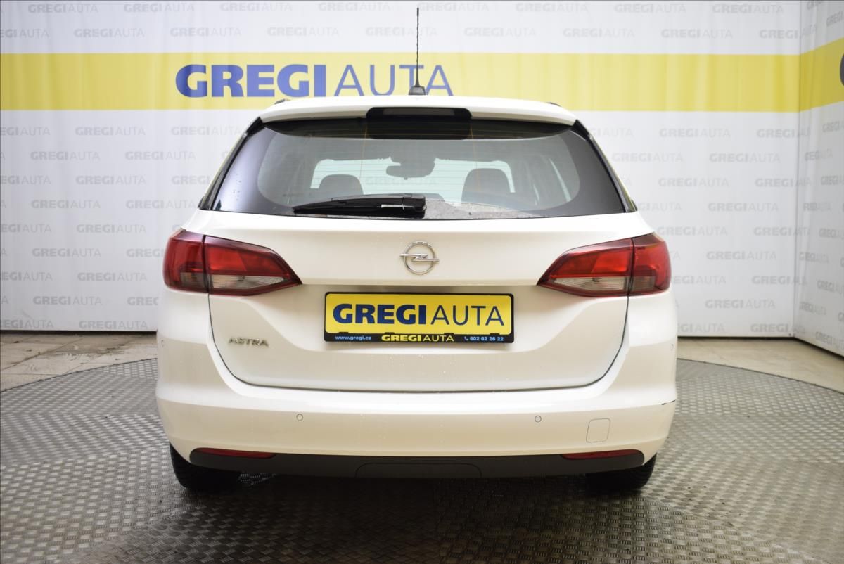 Opel Astra, 1,5 CDTi 1.MAJITEL - fotka 4
