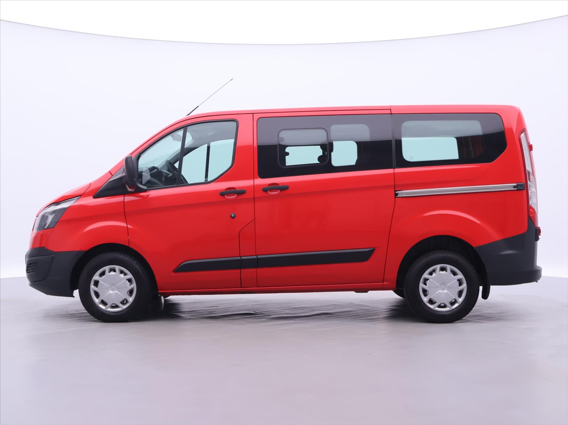 Ford Transit Custom, 2,0 TDCI 77kW CZ 6-Míst - fotka 4