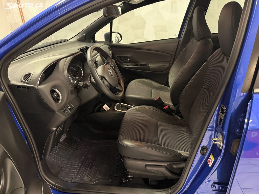 Toyota Yaris, fotka 10