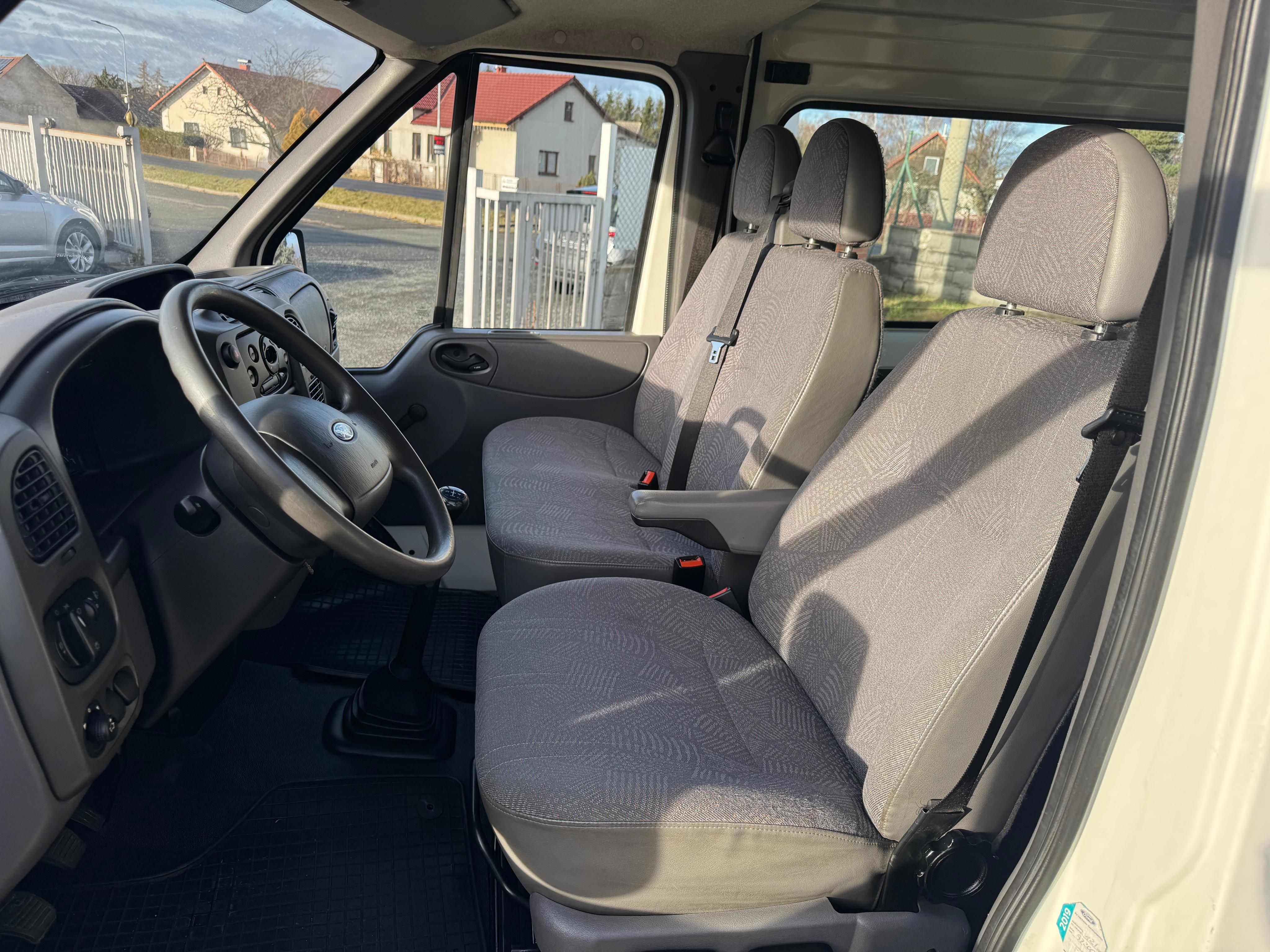 Ford Transit, 2.0 TD 63KW 9MÍST 1.MAJITEL - fotka 6