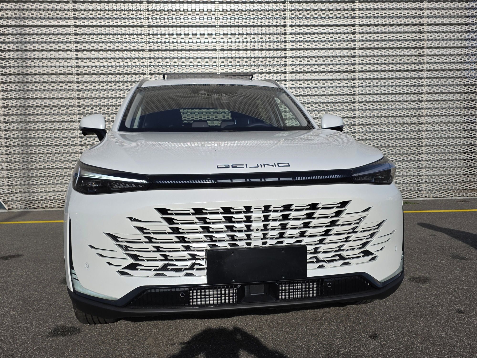 BAIC X7, LUXURY 1,5T 130kW 7DCT 4x2 - fotka 2
