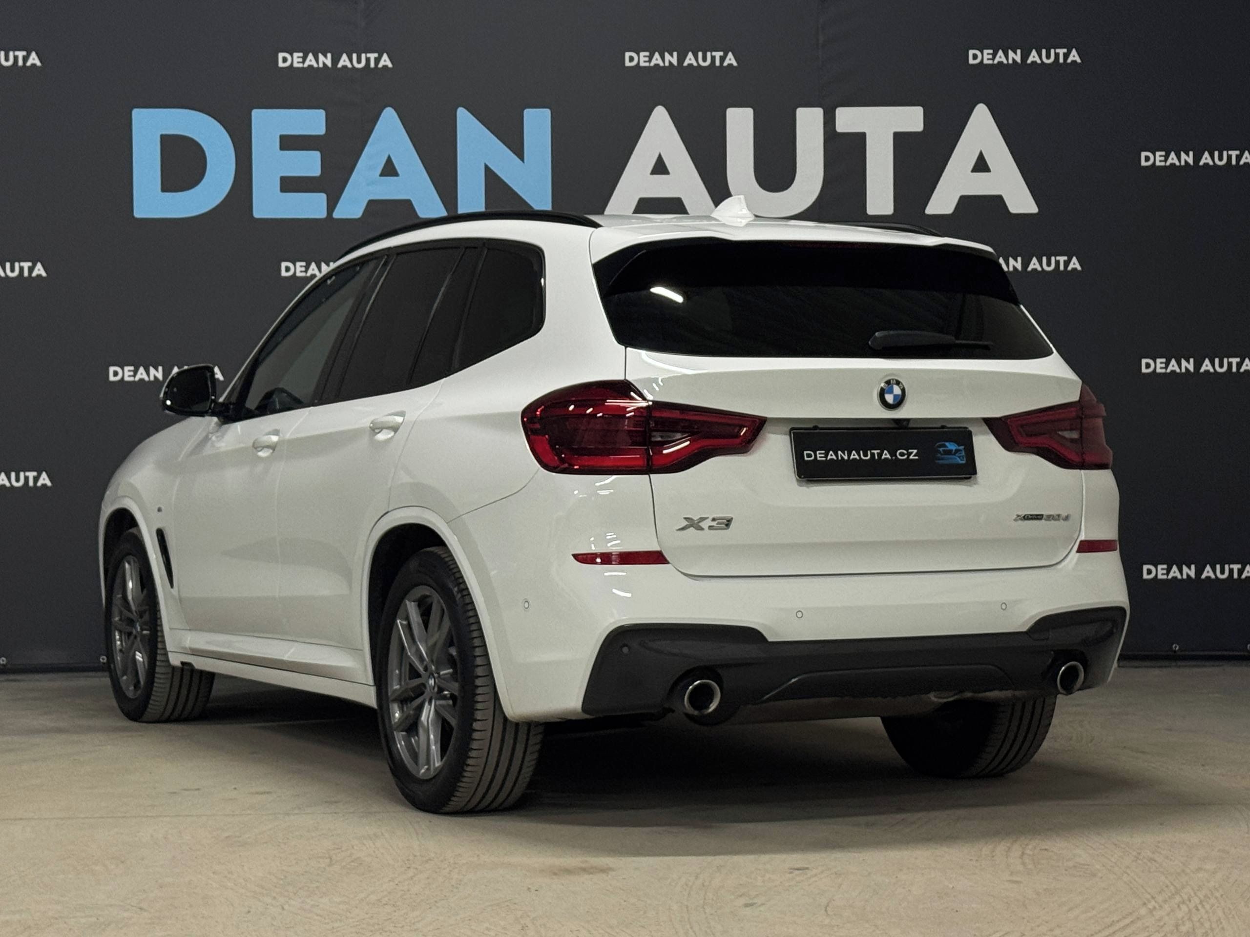 BMW X3, 30D G01 210kw ČR Tážné Výbava - fotka 4