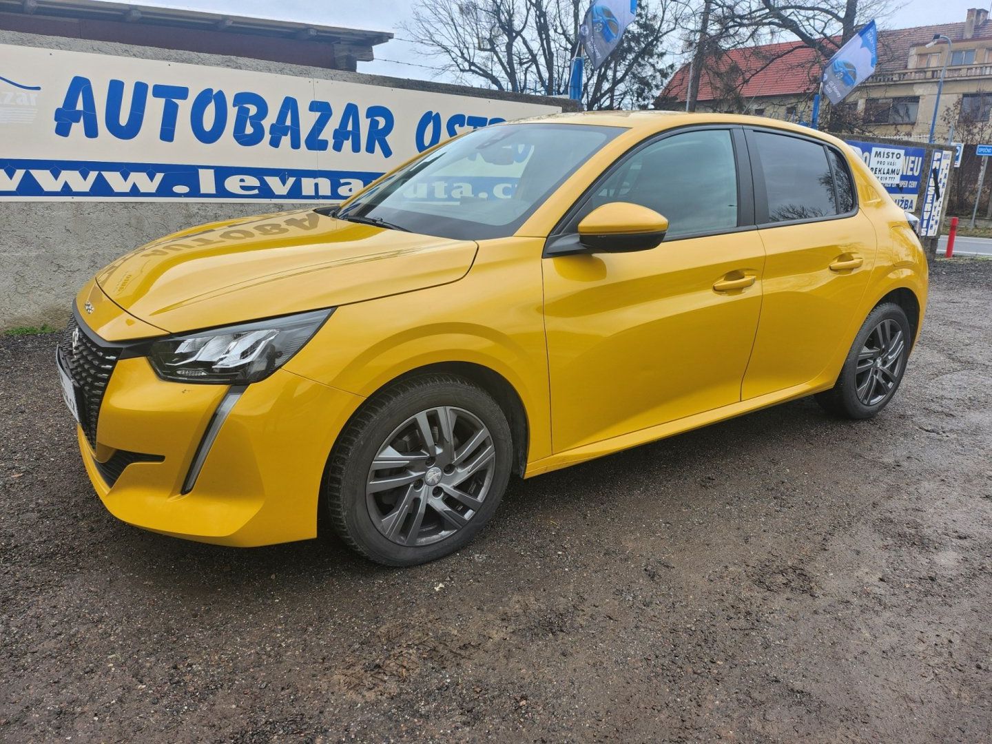 Peugeot 208, 1.2 74 kw
