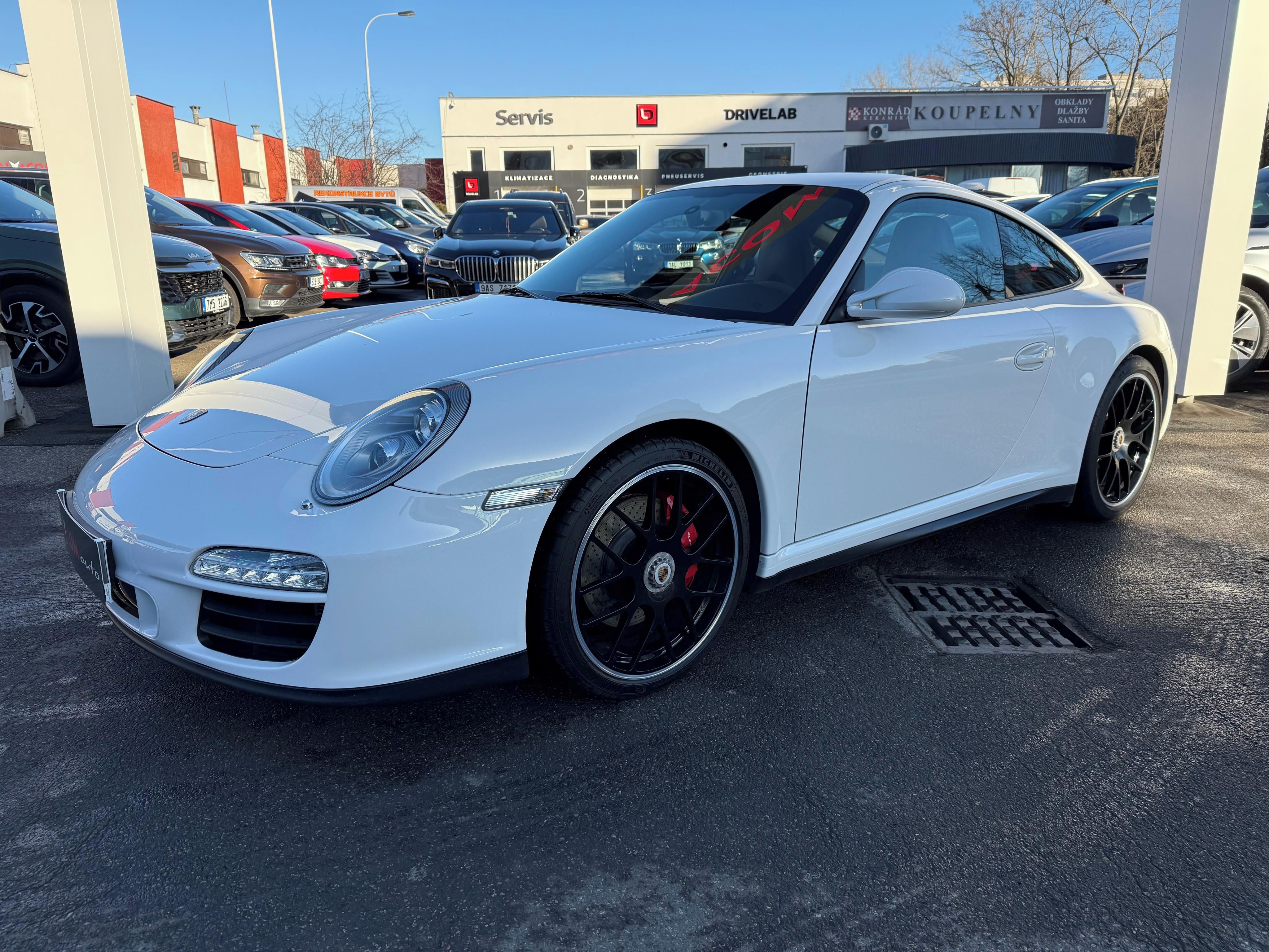 Porsche 911, 4 GTS - fotka 2