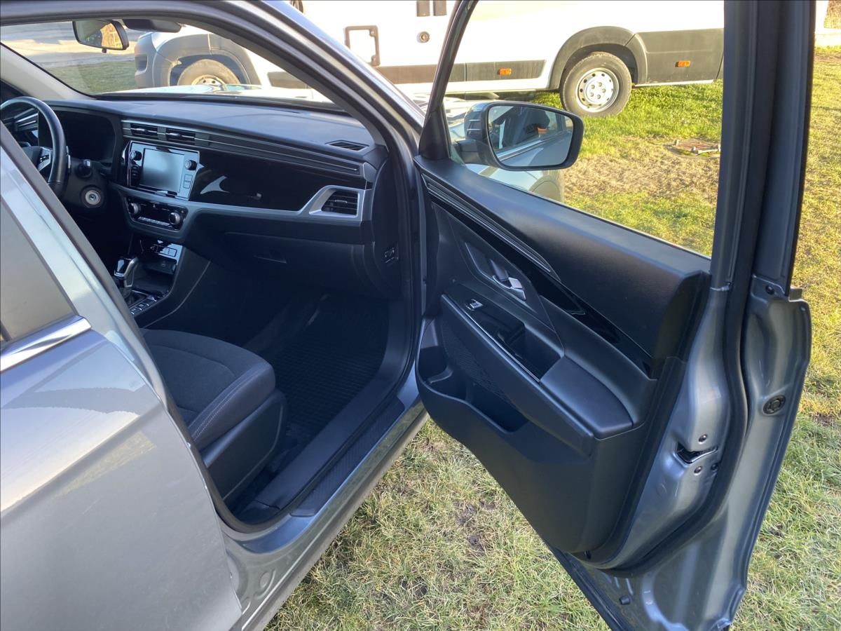 SsangYong Korando, 1,5   SUV - fotka 5