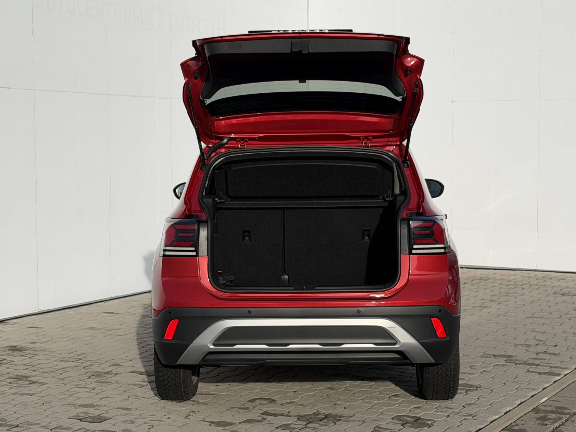 Volkswagen T-Cross, People 5G 1,0TSI - fotka 4