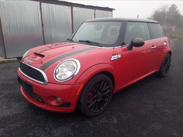 1,6 JCW, KŮŽE, NAVI, PANORAMA