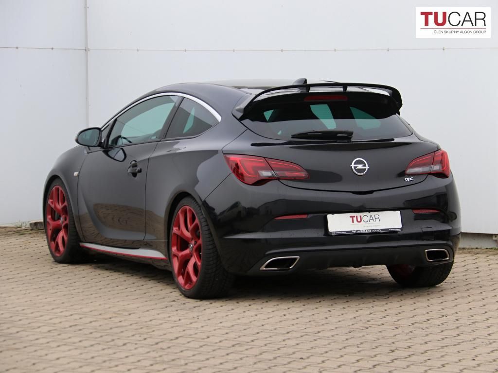 Opel Astra, 2.0 Turbo GTC - fotka 5