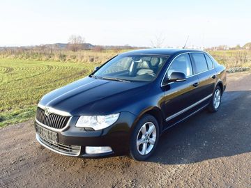2,0 TDI SERVIS ŠK, NOVÉ DSG!