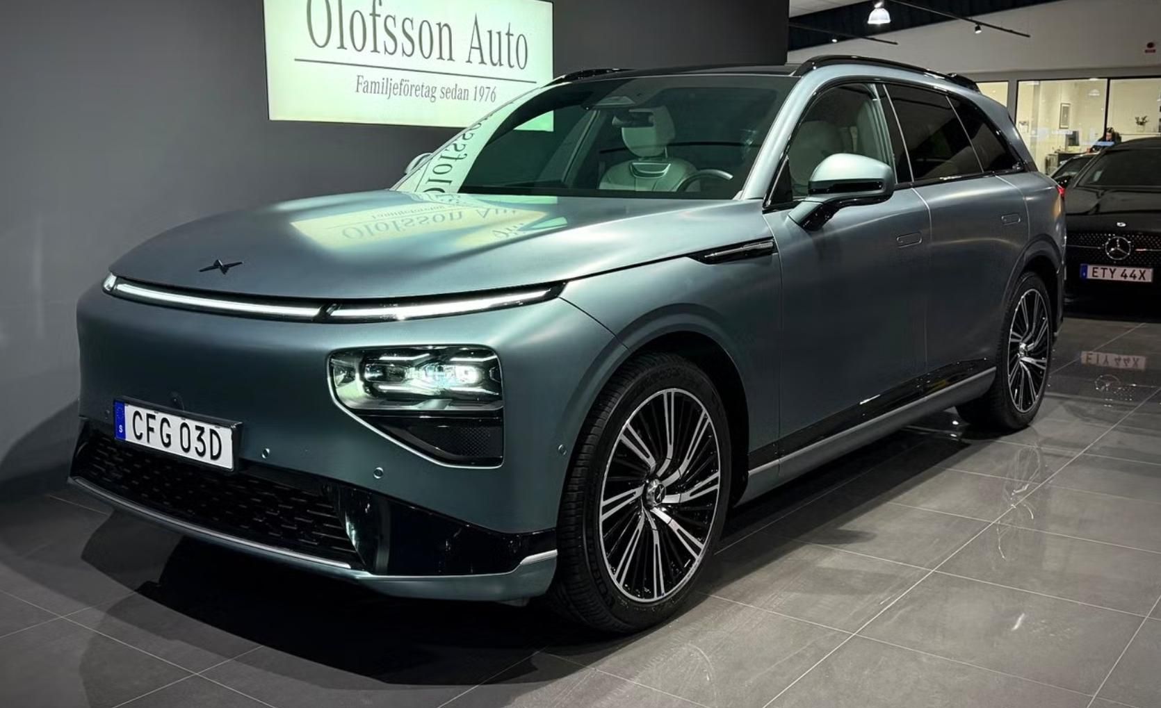 XPENG G9, Performance AWD Vzduch Masáž
