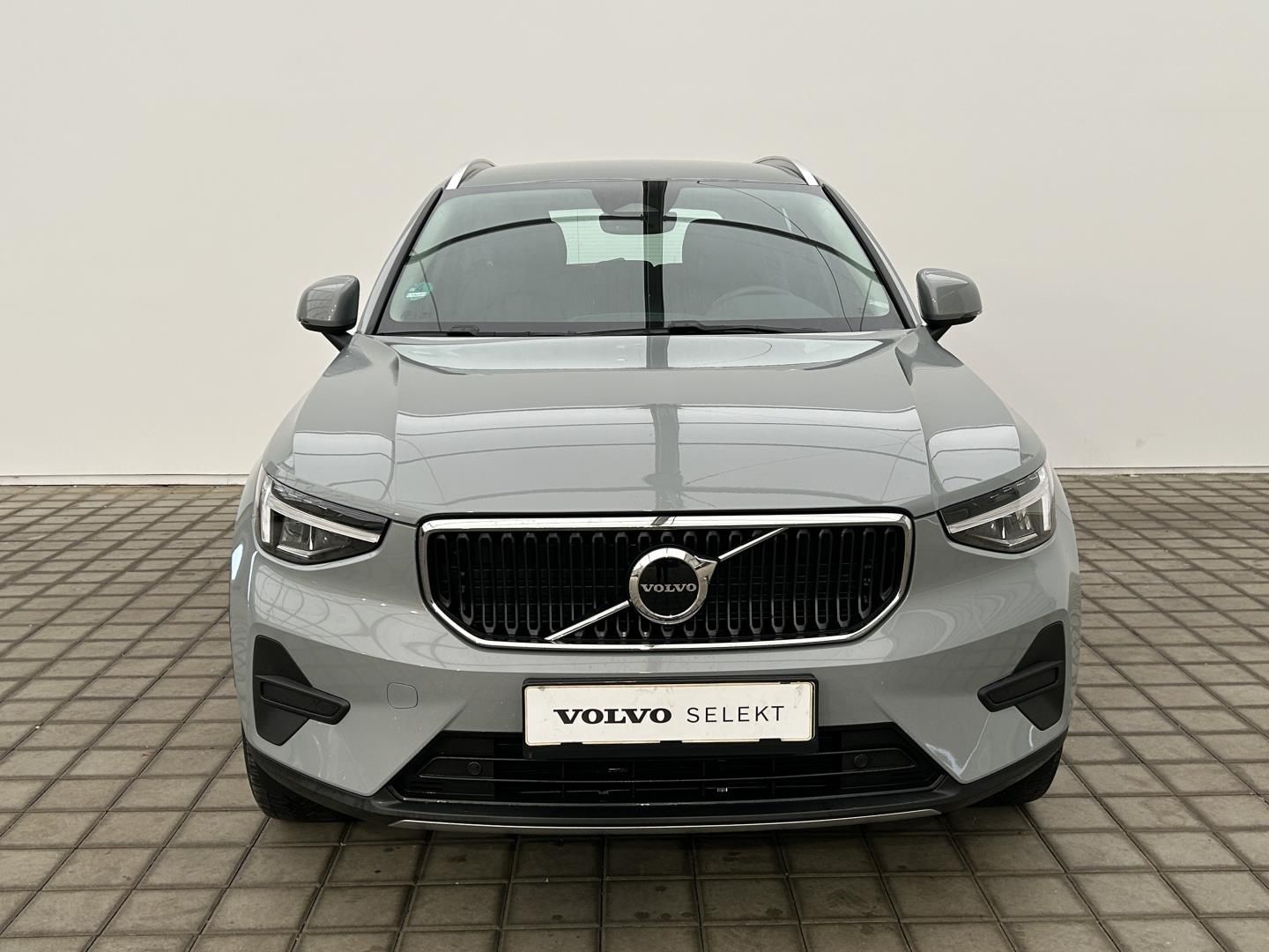 Volvo XC40, 2.0B3 120kW CORE - fotka 2