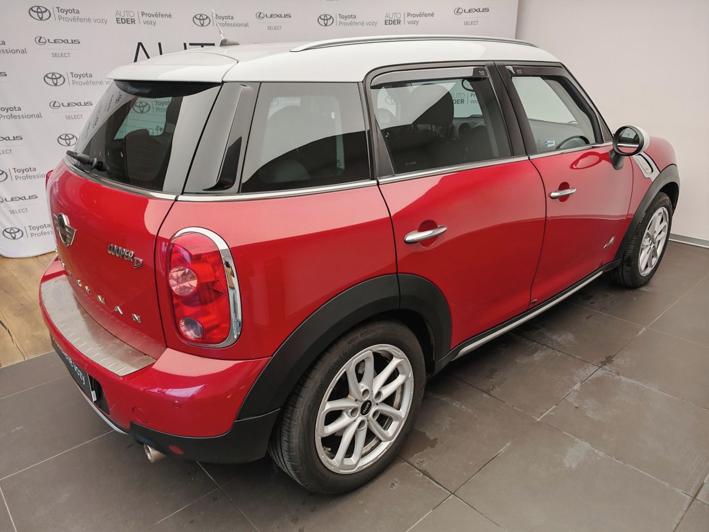 Mini Cooper, 1.6 COOPER D ALL4 Countryman - fotka 4