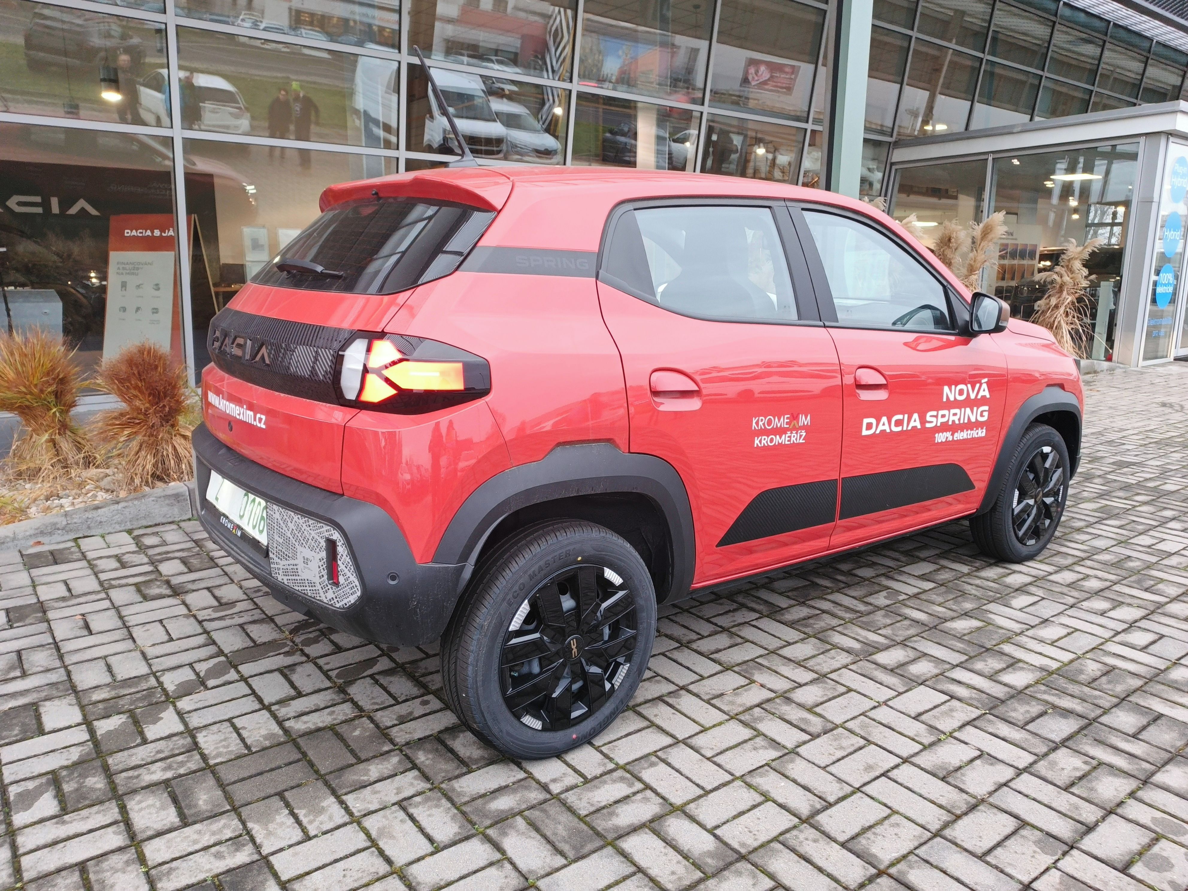 Dacia Spring - fotka 2