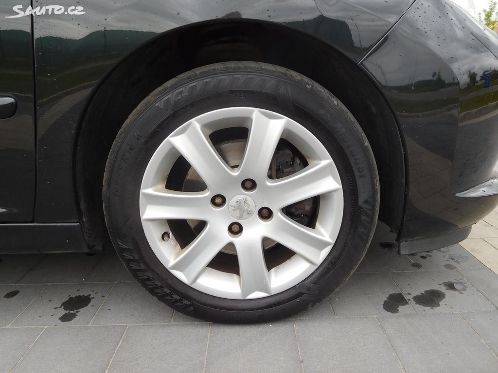 Peugeot 207, 1.6i + LPG, 88 kW, Klima - fotka 5
