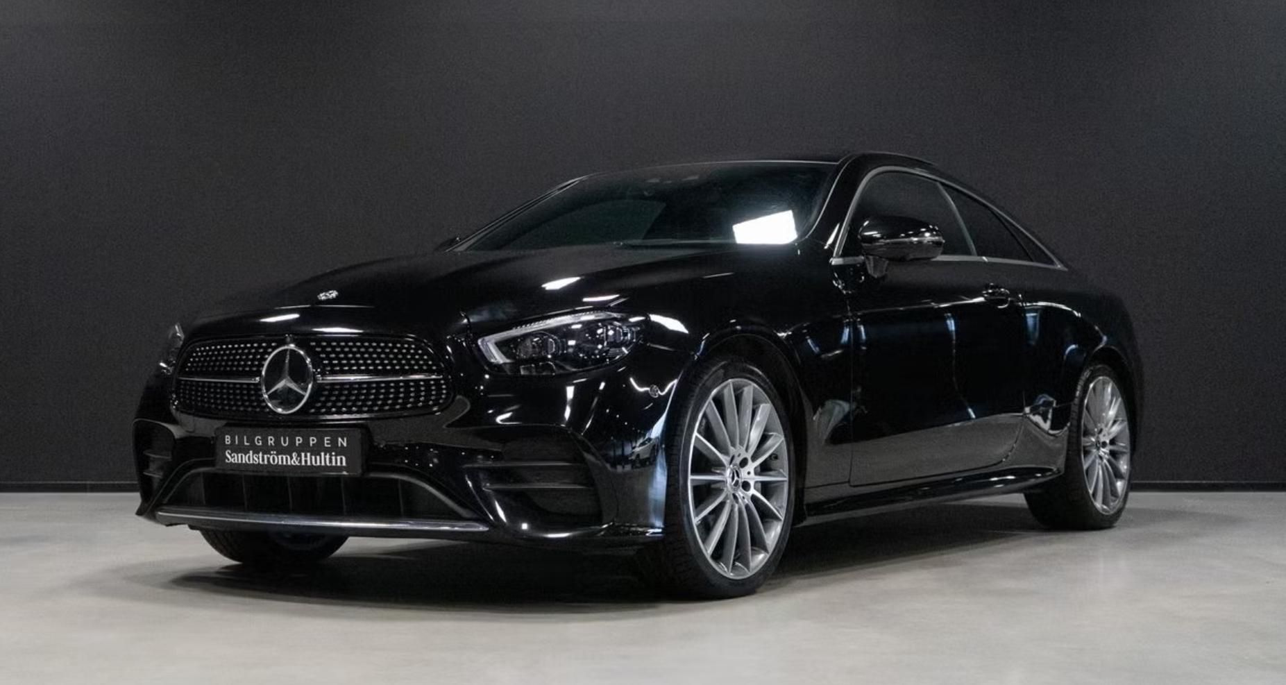 Mercedes-Benz Třídy E, 450 4MATIC AMG Coupé - fotka 3