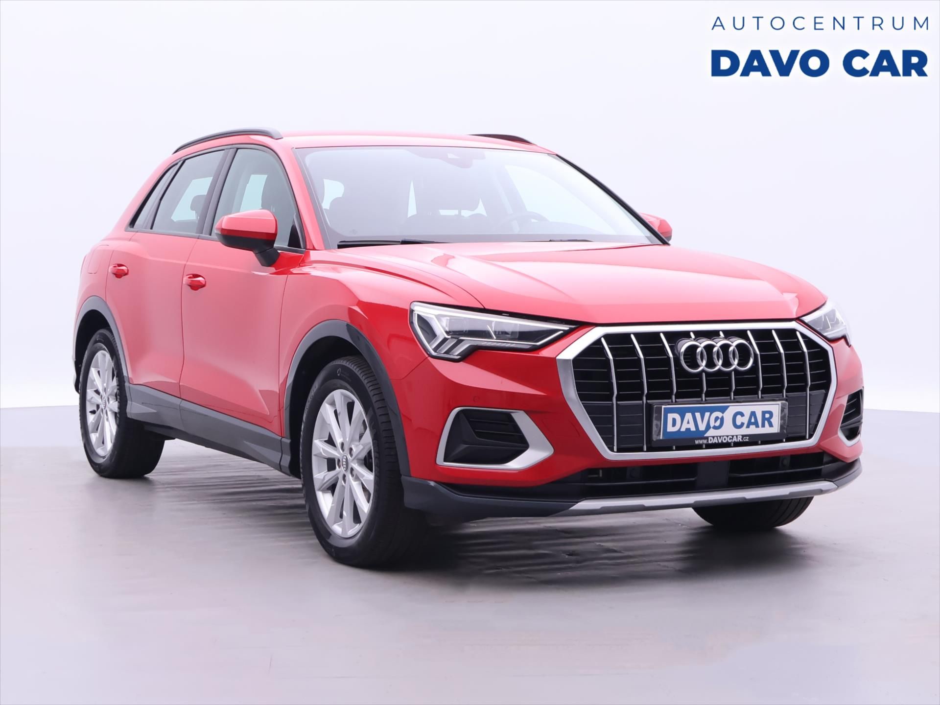 Audi Q3, 2,0 TDI 110kW Advanced CZ DPH