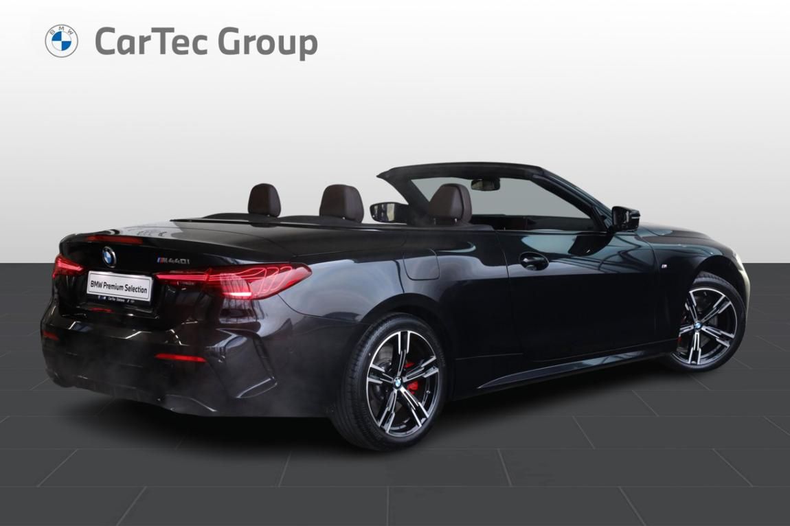 BMW Řada 4, M440i xDrive Convertible - fotka 4