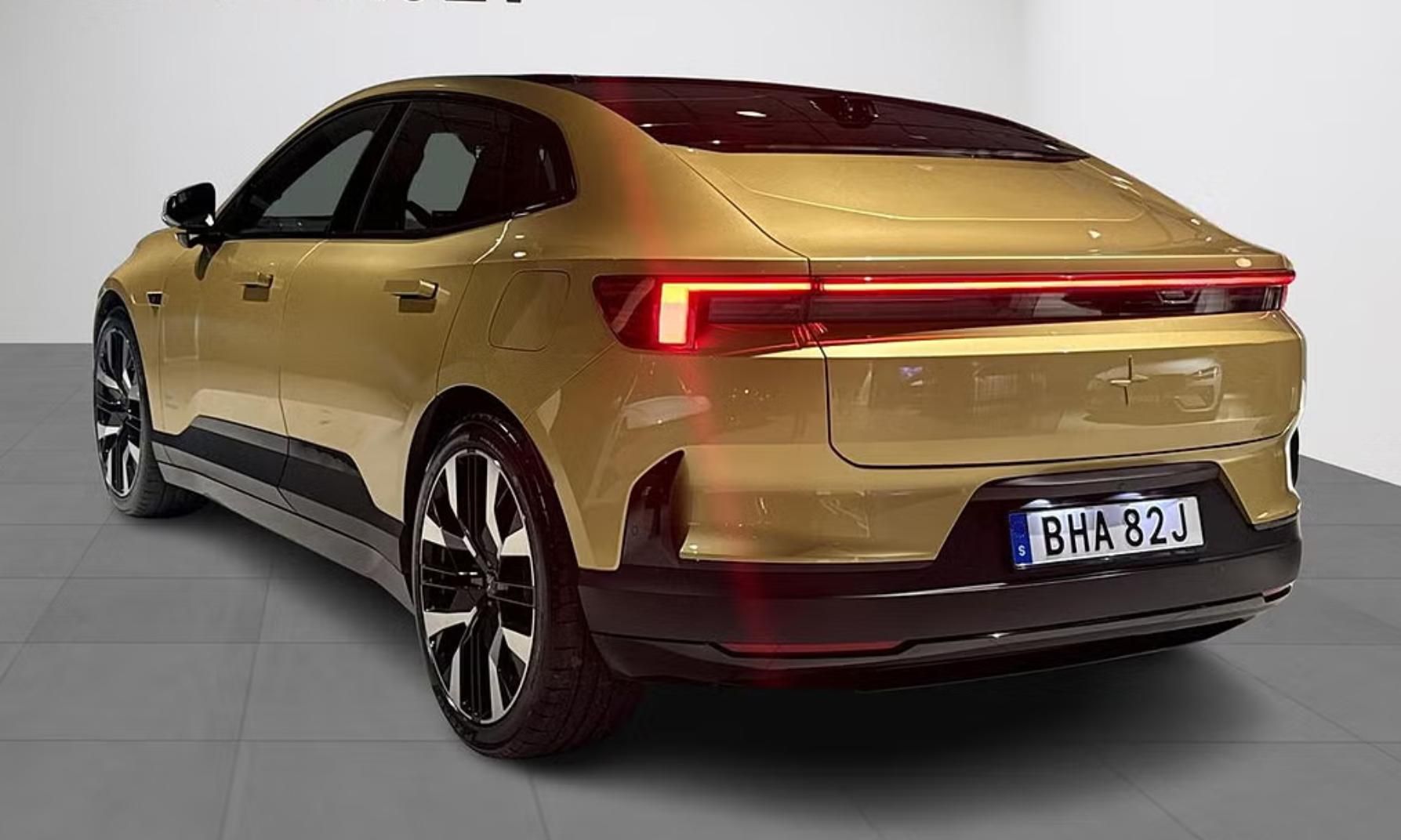 Polestar 4, Long Range AWD Performance - fotka 3