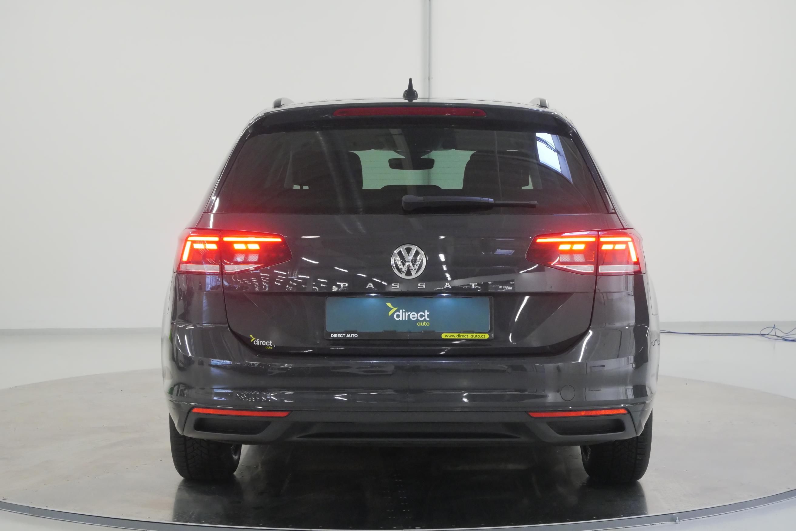 Volkswagen Passat, 2.0 TDI 110 kW DSG Business - fotka 6