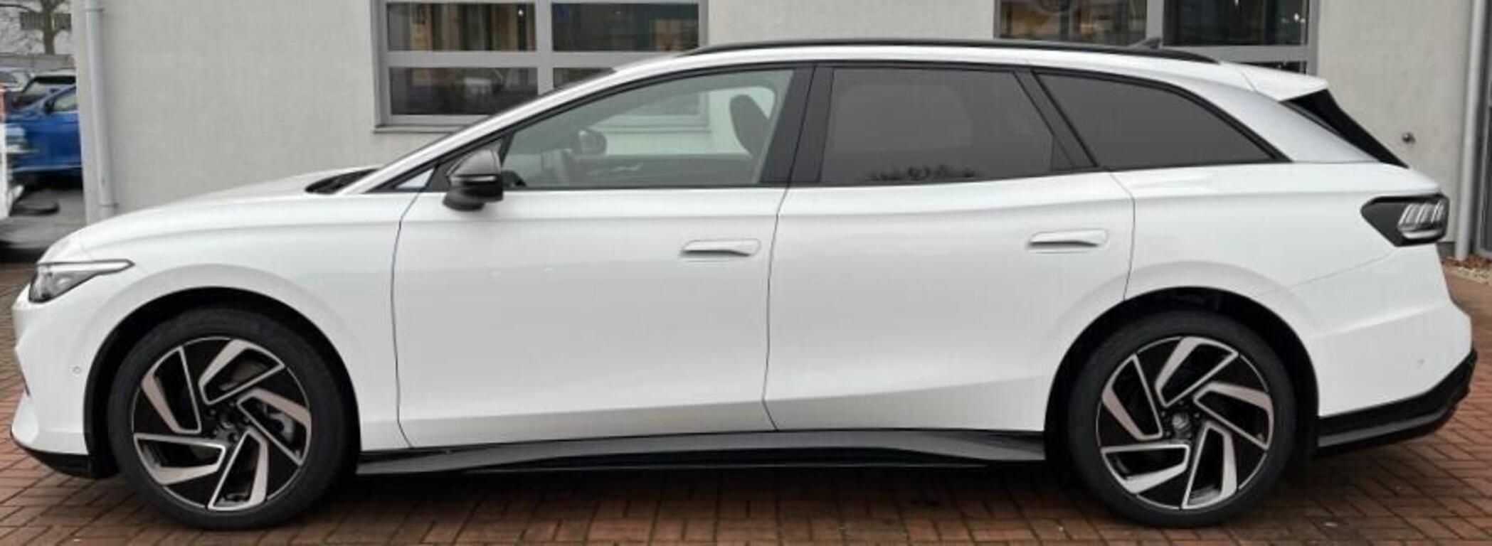 Volkswagen ID.7 Tourer, Pro S People 210 kW, 86 kWh - fotka 2