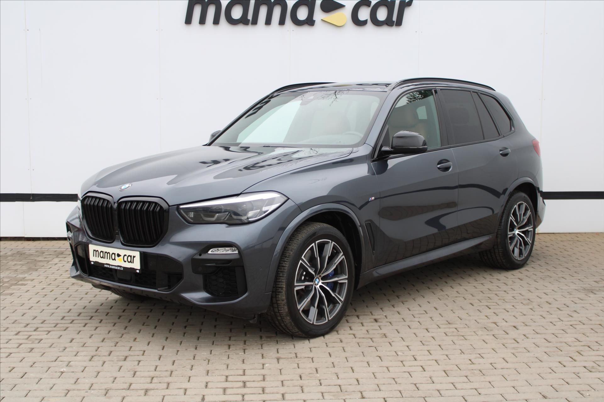 BMW X5, xDrive 30d 195kW M PAKET ČR - fotka 3