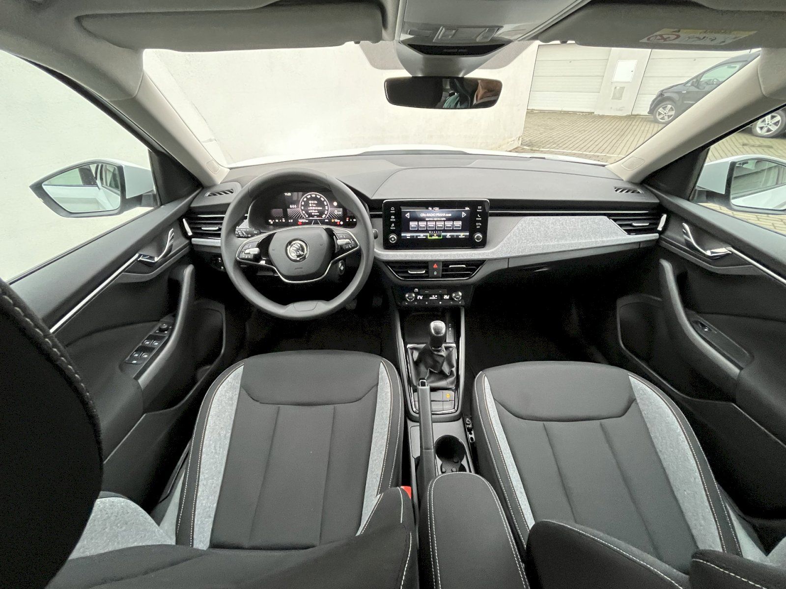 Škoda Kamiq, 1,0TSI 85KW SELECTION - fotka 5